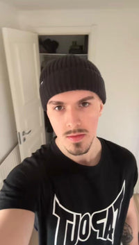 Wiktor B.